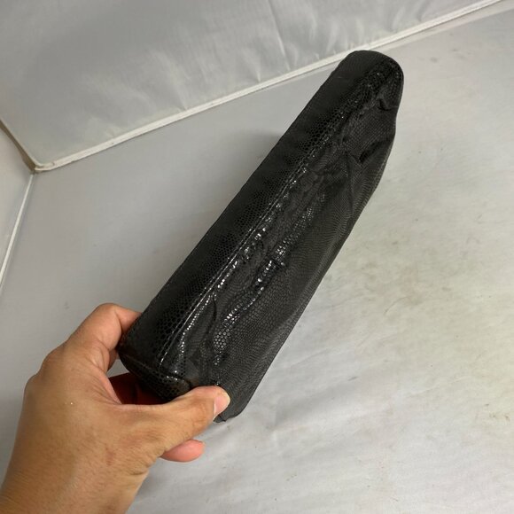 Michelle Fantaci for Lauren Merkin clutch. - Picture 5 of 5